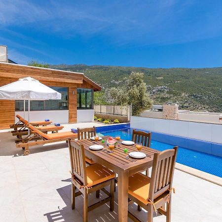 Villa Bella 3 Sleeps 4 Isolated Honeymoon Heated Pool Uzumlu  Esterno foto