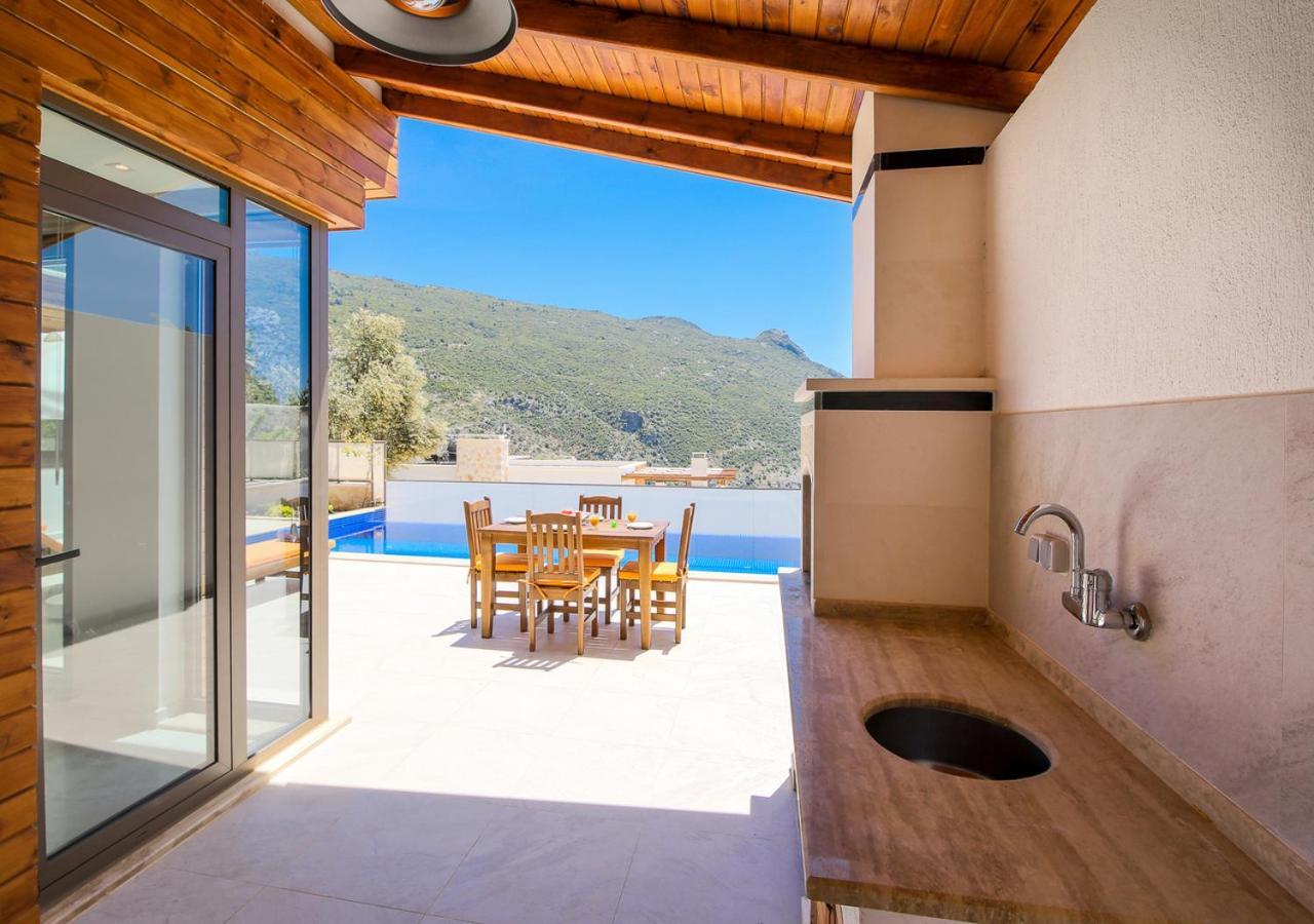 Villa Bella 3 Sleeps 4 Isolated Honeymoon Heated Pool Uzumlu  Esterno foto