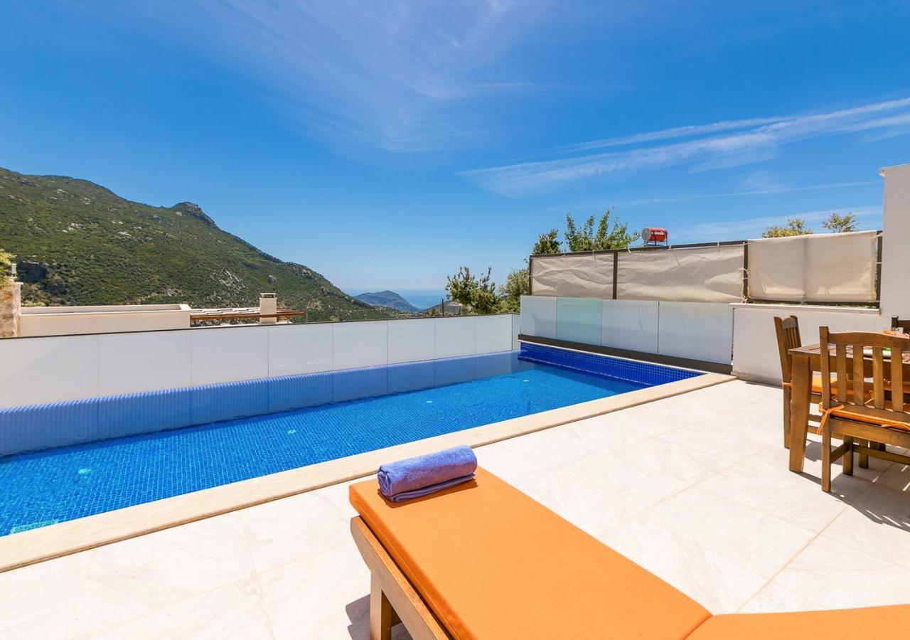 Villa Bella 3 Sleeps 4 Isolated Honeymoon Heated Pool Uzumlu  Esterno foto