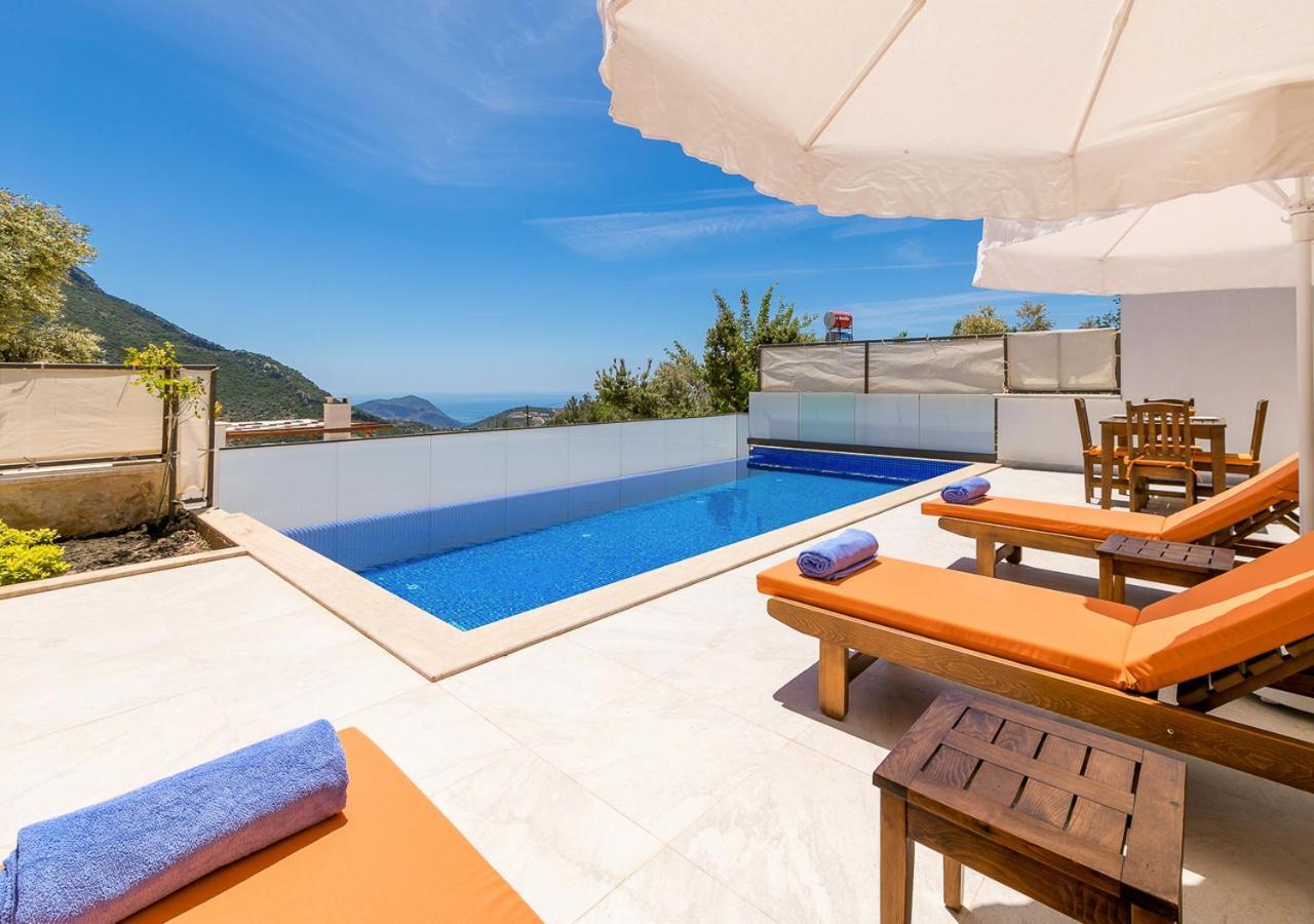 Villa Bella 3 Sleeps 4 Isolated Honeymoon Heated Pool Uzumlu  Esterno foto