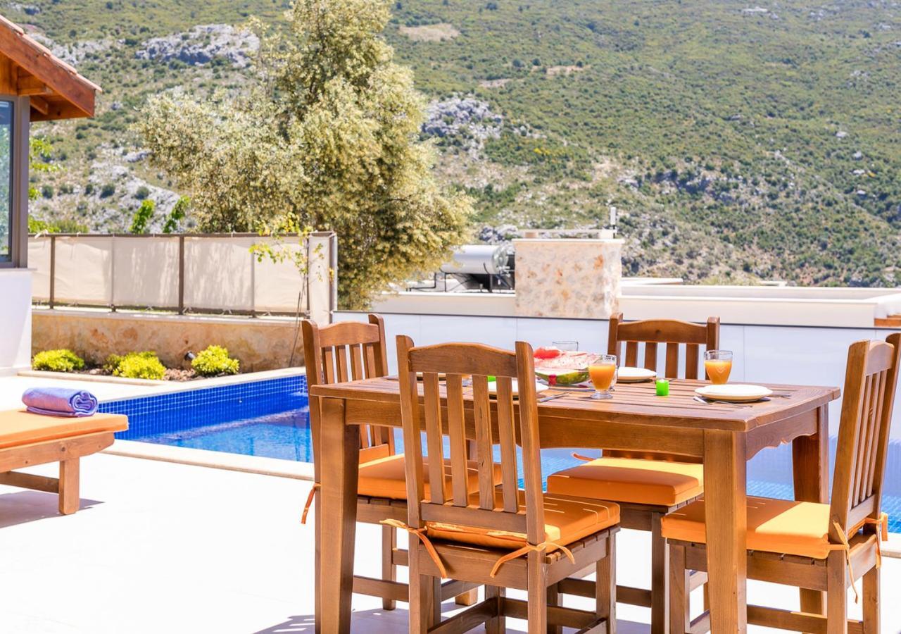 Villa Bella 3 Sleeps 4 Isolated Honeymoon Heated Pool Uzumlu  Esterno foto